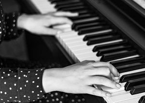 Top 9 Reasons to Learn Piano as First Instrument - MBMA