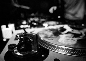 Know the Best DJ Skills, and Useful Information on It -MBMA
