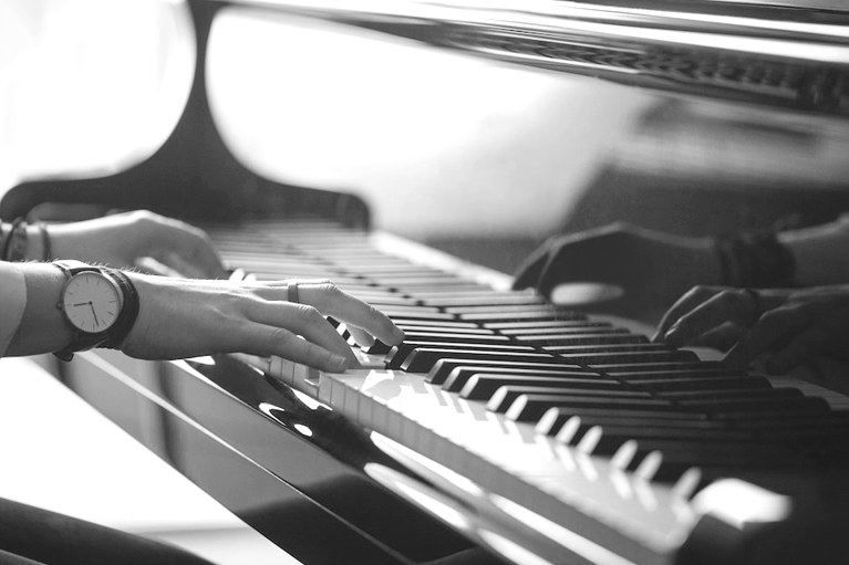 Piano - Keyboard Course in India - MBMA